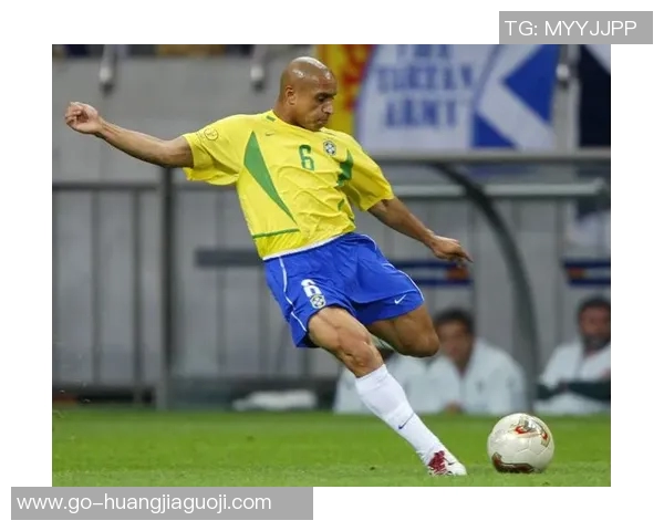 掌握足球正脚背射门技巧助你成为球场射手的秘诀与训练方法 掌握足球正脚背射门技巧助你成为球场射手的秘诀与训练方法